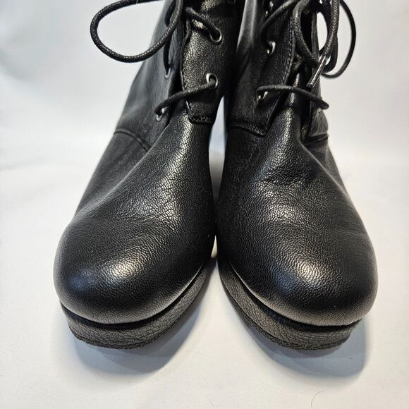 BCBGeneration Womens Kenan Leather Ankle Boot Size 8 Black Chunky Platform Wedge - Picture 4 of 13
